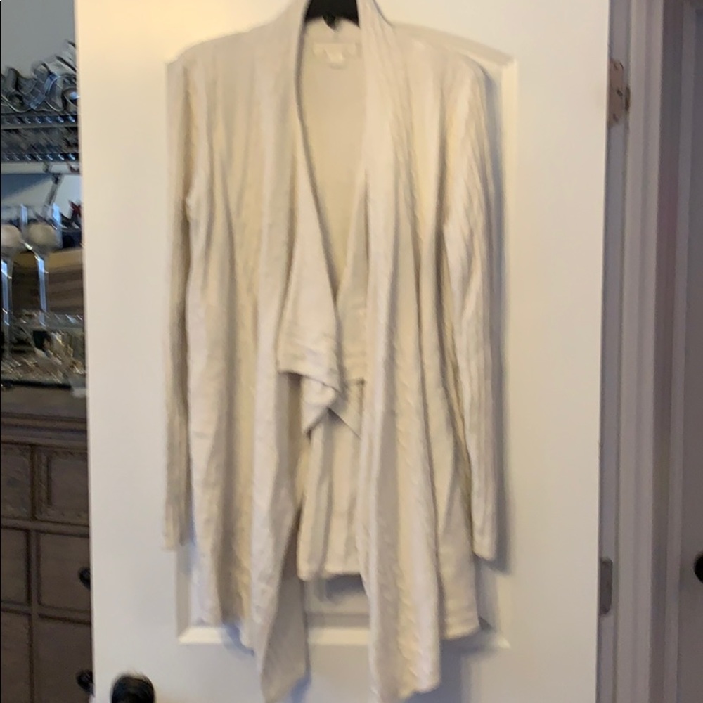 *Barefoot Dreams Cozy Chic Ivory Cable Knit Asymmetrical Open Front Cardigan - Picture 4 of 16